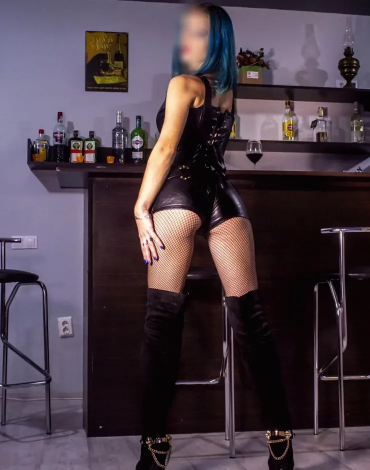 Annalena, 37