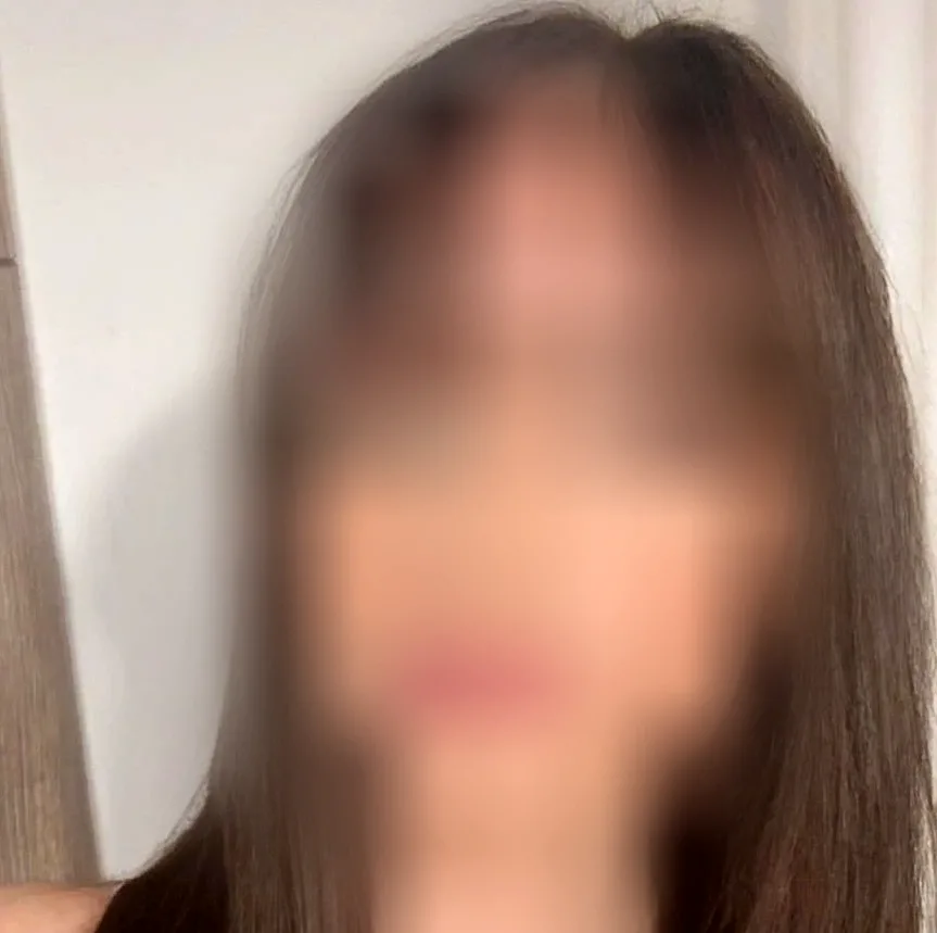 Hannah, 23