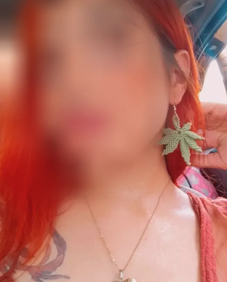 Miriam, 26